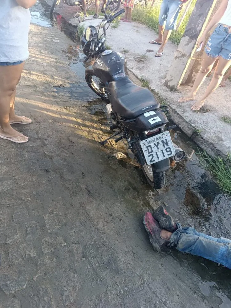 imagem do momento exato da captura do suspeito. Imagem: Arquivo pessoal (sem indentificação)